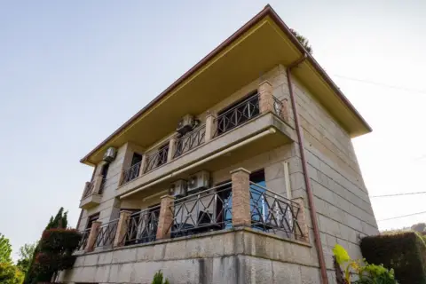 Casa en calle Lugar Lugar O Calvar