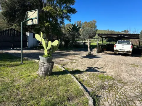 Casa rústica en calle de Pasada de Alcalá