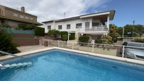 Chalet unifamiliar en Zona Avinguda Alta-Auditori