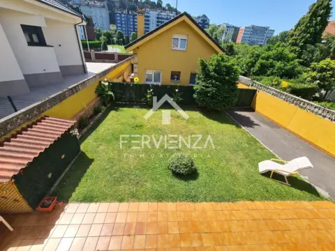 Chalet en Salinas