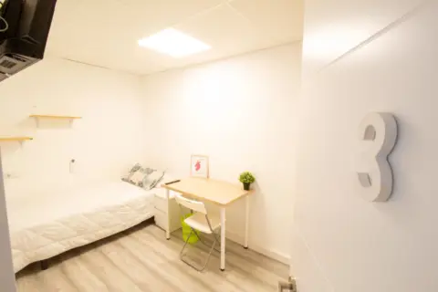 Habitación en calle de Ramiro de Maeztu, 17