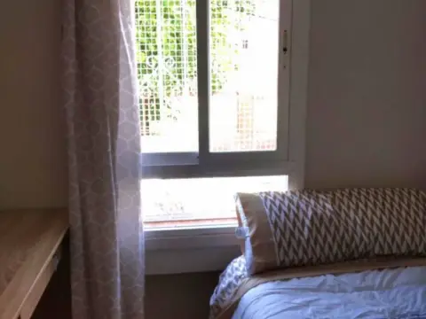 Habitación en Palomeras Bajas