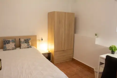 Habitación en calle de la Conserva, 21