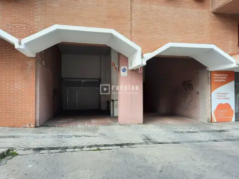 Garaje en calle de Tribaldos, 64