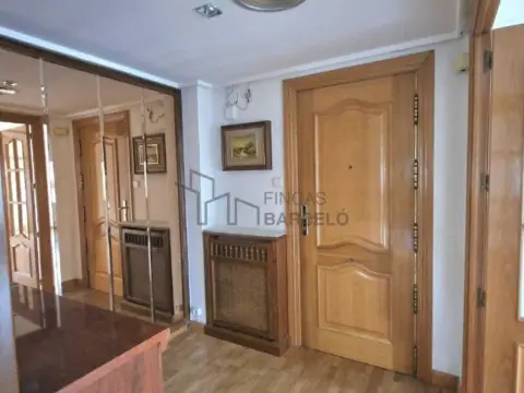 Piso en Vía Hispanidad