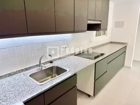 Piso en Castellón de La Plana-Castelló de La Plana, Zona de - Centro