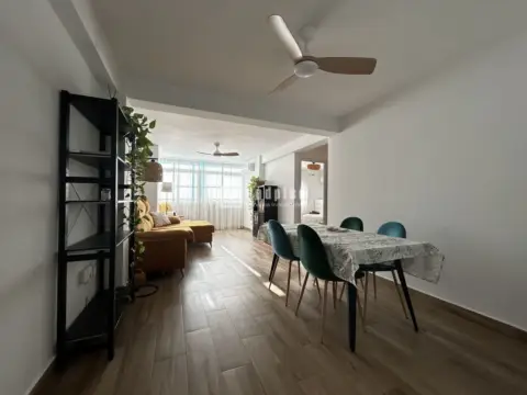 Piso en Málaga, Zona de - Carretera de Cádiz , Distrito - Nuevo San Andrés Dos Hermanas