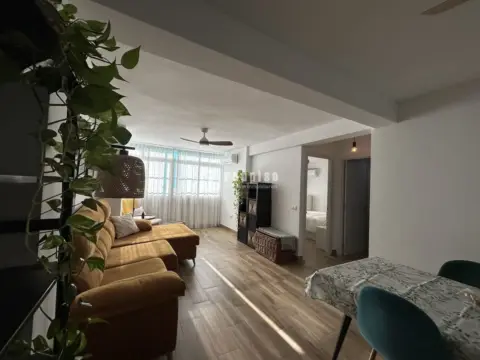 Piso en Málaga, Zona de - Carretera de Cádiz , Distrito - Nuevo San Andrés Dos Hermanas