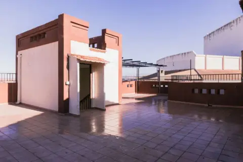 Casa en calle de Pedro Don Arias