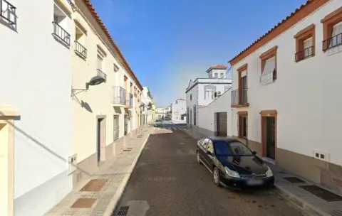 Chalet en Puebla de la Calzada