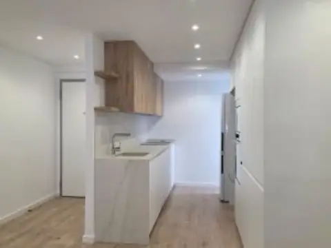 Piso en calle de los Leones