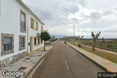 Chalet en Valdelacalzada