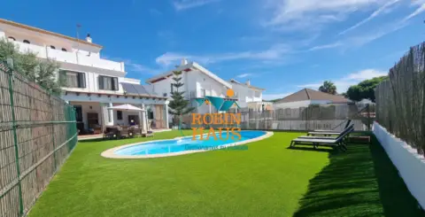 Chalet pareado en Cartaya