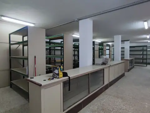 Local comercial en Avenida del Mayorazgo de Franchy, 6