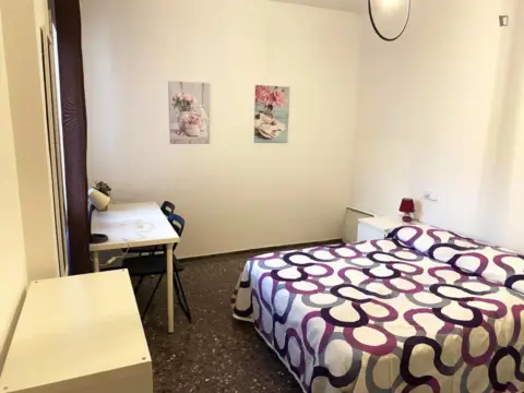 Habitación en El Camp d'en Grassot-Gràcia Nova