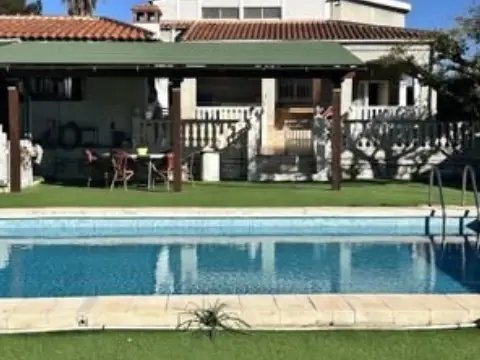 Casa en Carrer Freixe