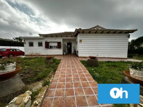 Casa en calle del Ciprés, 8