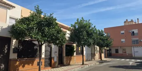 Chalet adosado en calle calle Jesus Lopez Cobo