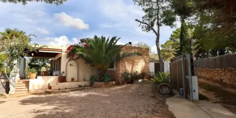 Casa en calle Camino Venda de Baix Portosaler