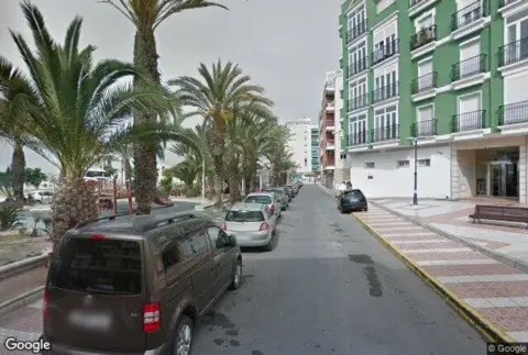 Piso en Adra