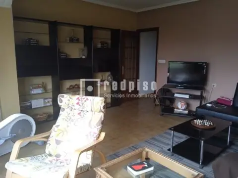 Piso en Plaça de l'Escultor Adsuara