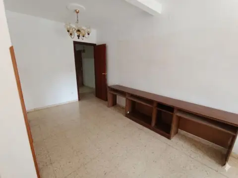 Piso en Nueva Ciudad