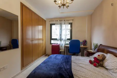 Habitación en Ciutat de les Arts i de les Ciències