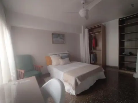 Habitación en Montcada - Moncada