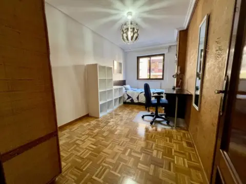 Habitación en Delicias-Prosperidad-Rollo-Puente Ladrillo
