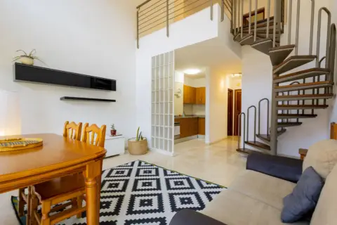 Dúplex en La Salle-El Cabo-Los Llanos