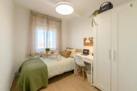 Habitación en Juan de la Cierva