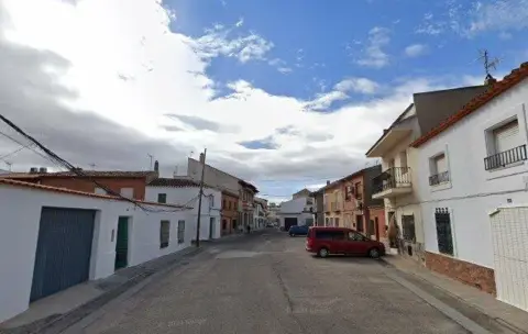 Casa en El Casar de La Guardia