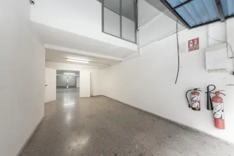 Local comercial en Carrer de Castillejos, 3