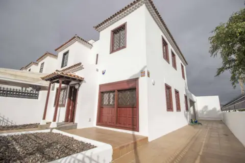 Chalet adosado en Taco-Geneto-Las Chumberas-Guajara-Los Andenes