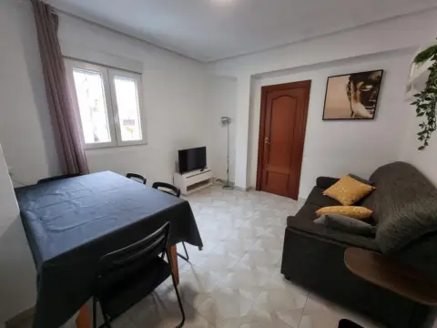 Piso en Carrer del Periodista Gil Sumbiela, 53
