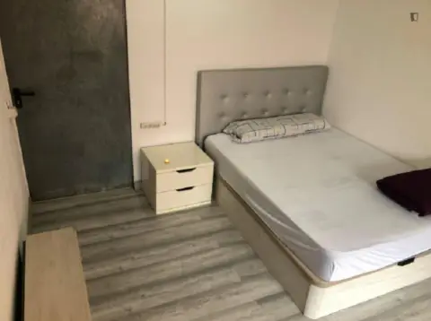 Habitación en La Sagrera