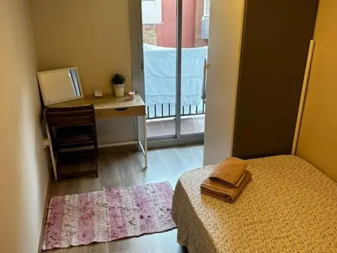Habitación en Pubilla Cases