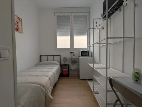 Habitación en Vista Alegre