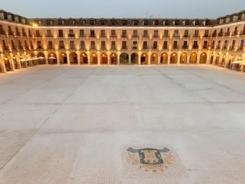 Piso en Plaza Mayor