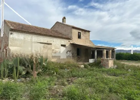 Casa en Vereda de la Barca