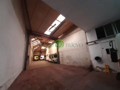 Nave industrial en calle Industria 3 Villaobispo