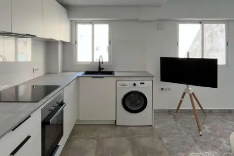 Habitación en Costanilla Carrer de L'arquitecte Gascó, Nave 9