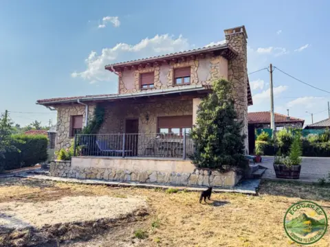 Casa en calle del Lucero