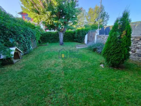 Casa en Canales