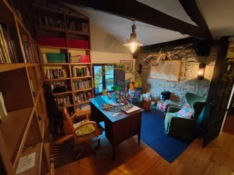 Casa en Canales
