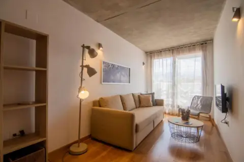 Piso en Figares-San Antón