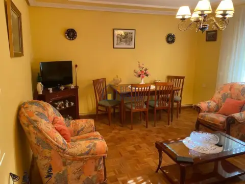 Casa en Villar de Mazarife