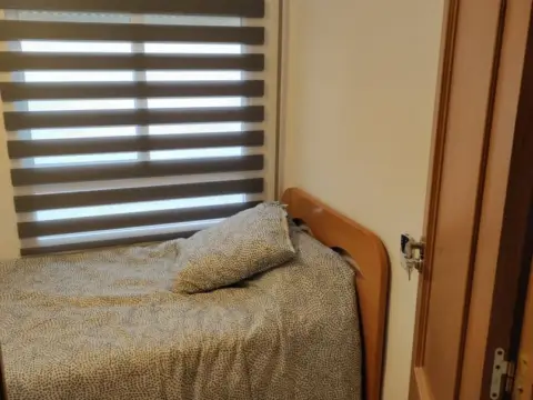 Habitación en Zona Plaça de la Concòrdia