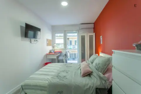 Habitación en Zona Plaça de la Concòrdia
