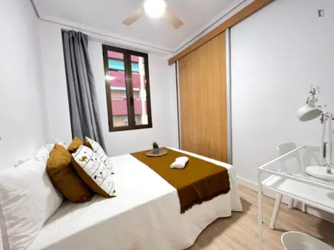 Habitación en Montolivet